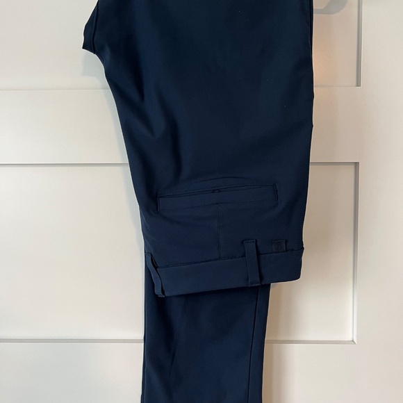 Lululemon ABC pants 29x32 Navy Blue Classic Fit - Picture 6 of 11